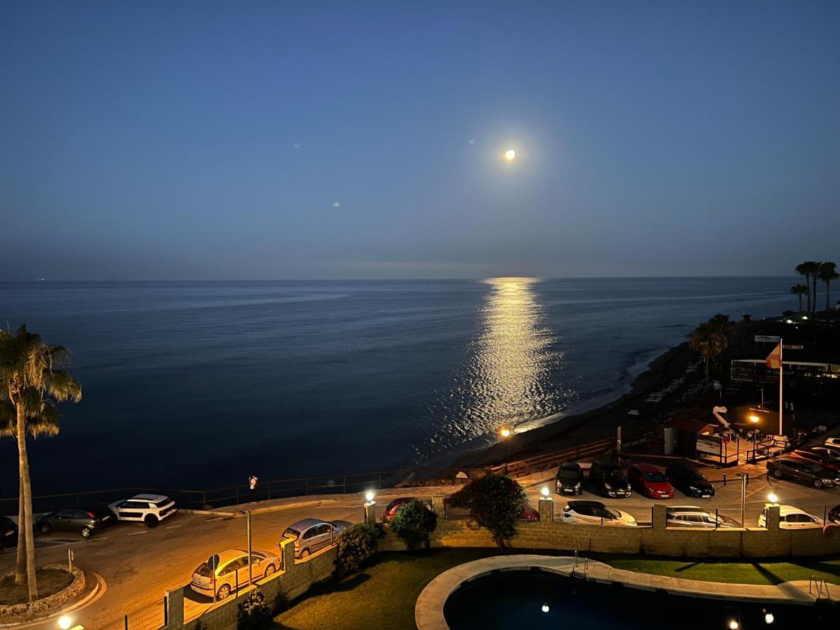 Ribera Playa Alhamar Apartment Sitio de Calahonda Exterior foto